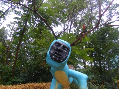 Prima zi de Balkanik! Festival – ploaie, sculptură și muzică