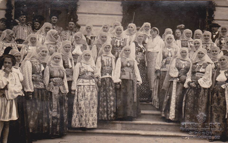 Șezătoare urbană în Șcheii Brașovului